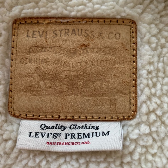 NWOT Levi’s Original Sherpa Trucker Jacket - Picture 4 of 6